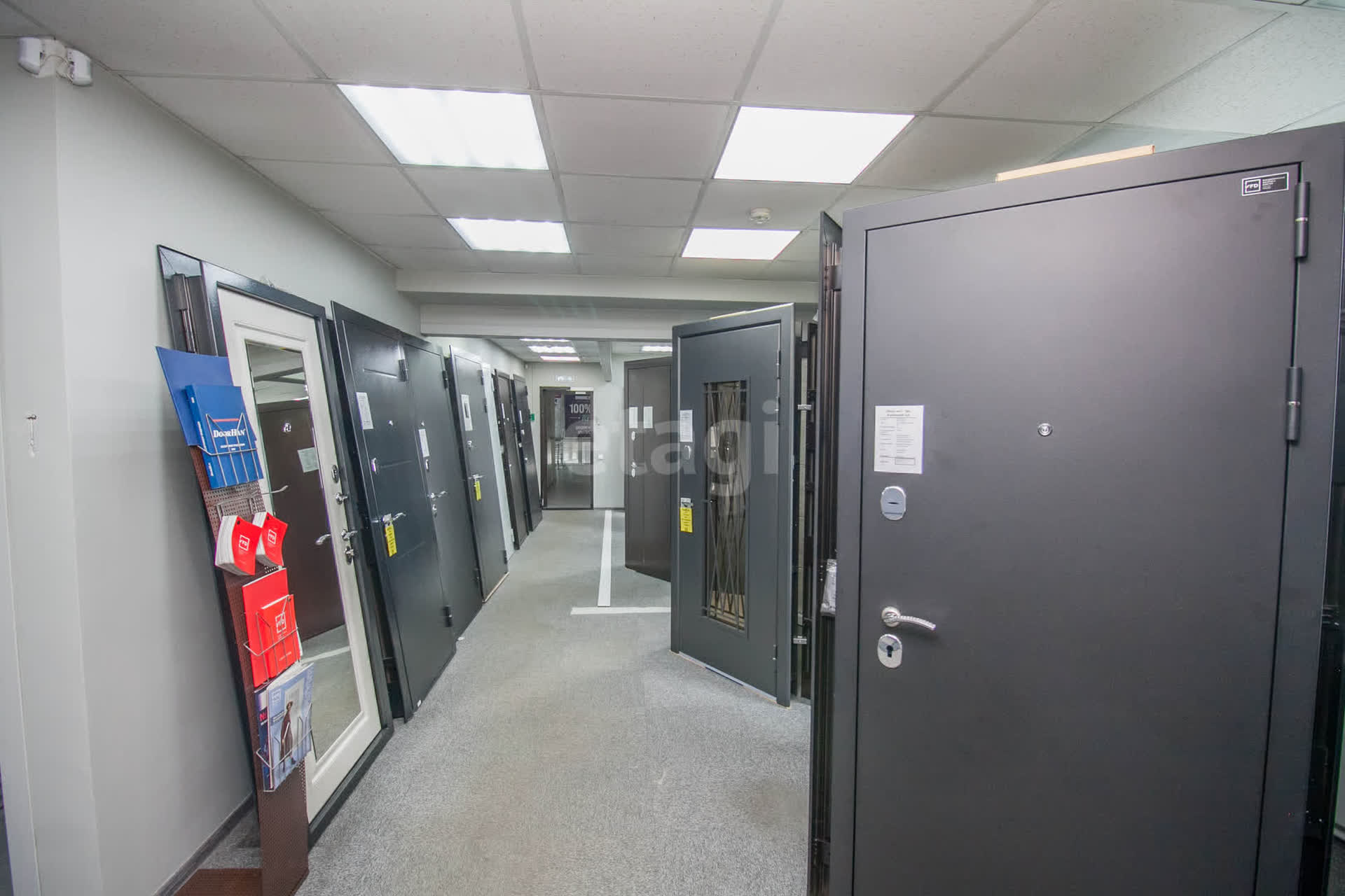 Продажа коммерческой недвижимости, 625м <sup>2</sup>, Южно-Сахалинск, Сахалинская область,  Южно-Сахалинск