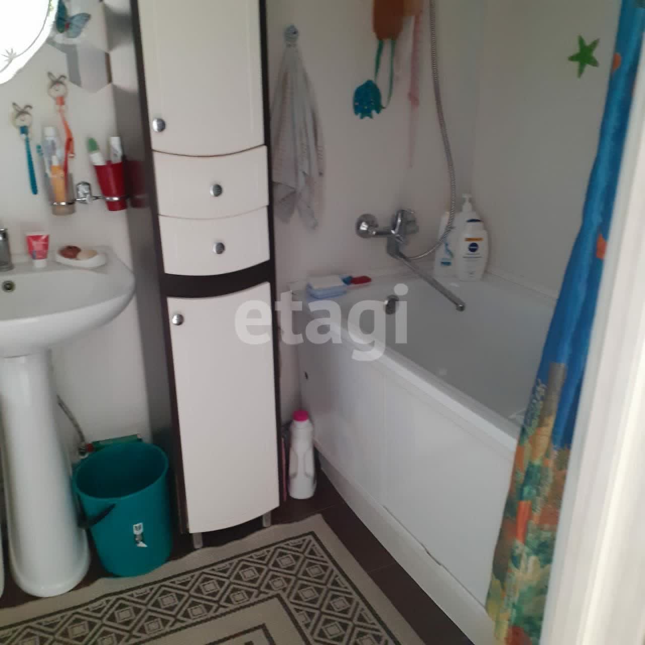 Продажа 3-комнатной квартиры, Улан-Удэ, Республика Бурятия,  Улан-Удэ