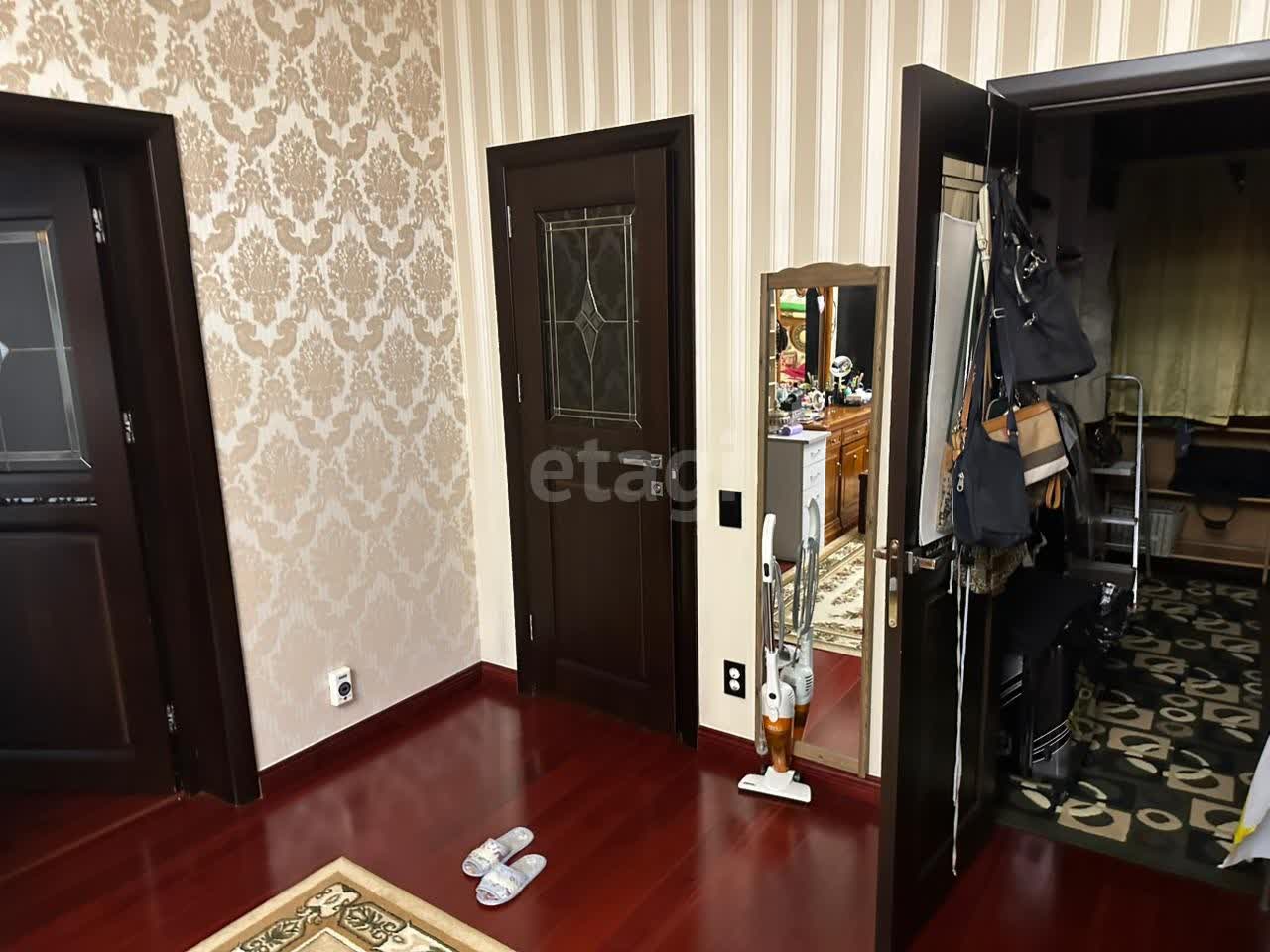 Продажа дома, 459м <sup>2</sup>, 9 сот., Южно-Сахалинск, Сахалинская область,  