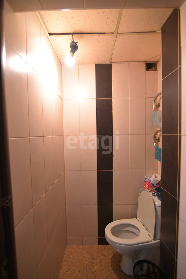 Продажа коммерческой недвижимости, 80м <sup>2</sup>, Южно-Сахалинск, Сахалинская область,  Южно-Сахалинск