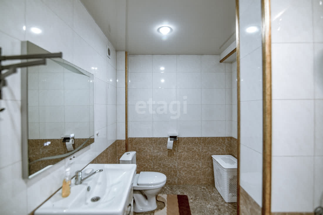 Продажа дома, 215м <sup>2</sup>, 7 сот., Южно-Сахалинск, Сахалинская область,  Южно-Сахалинск