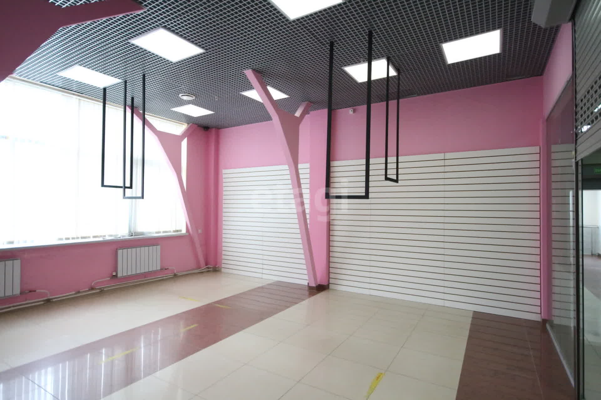 Аренда коммерческой недвижимости, 39м <sup>2</sup>, Новый Уренгой, Ямало-Ненецкий АО,  Новый Уренгой