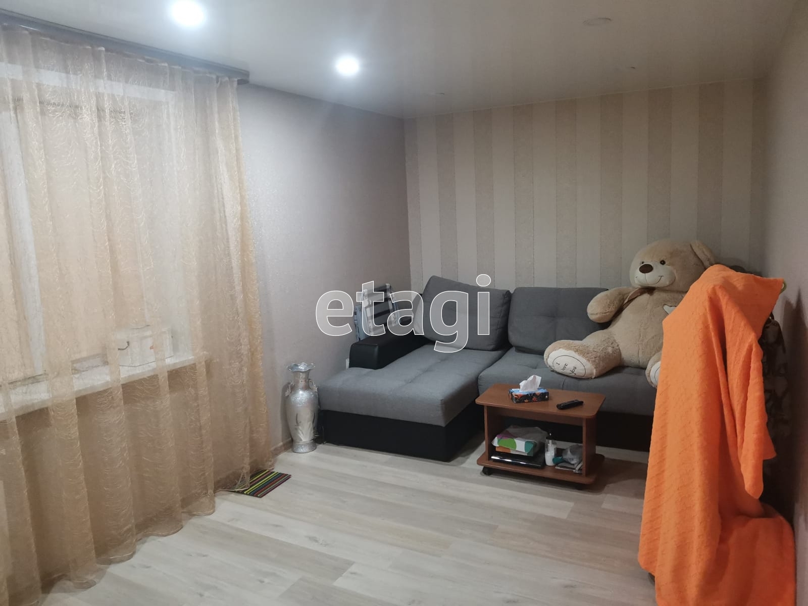 Продажа 2-комнатной квартиры, Южно-Сахалинск, Сахалинская область,  Южно-Сахалинск