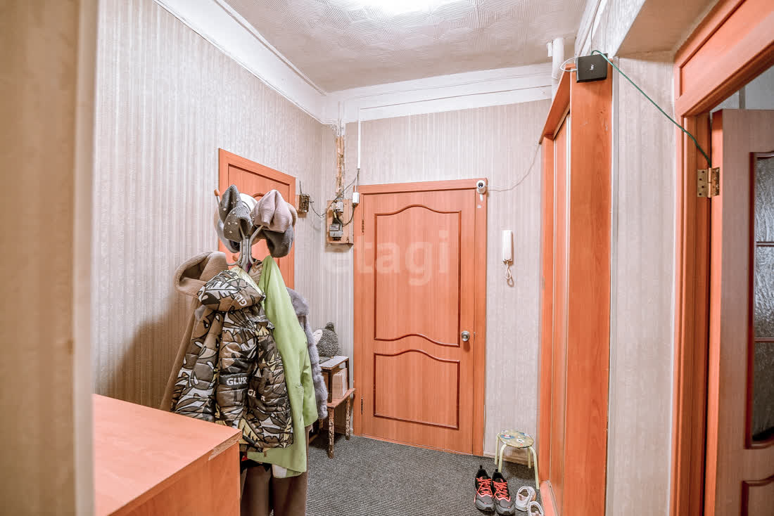 Продажа 2-комнатной квартиры, Южно-Сахалинск, Сахалинская область,  Южно-Сахалинск