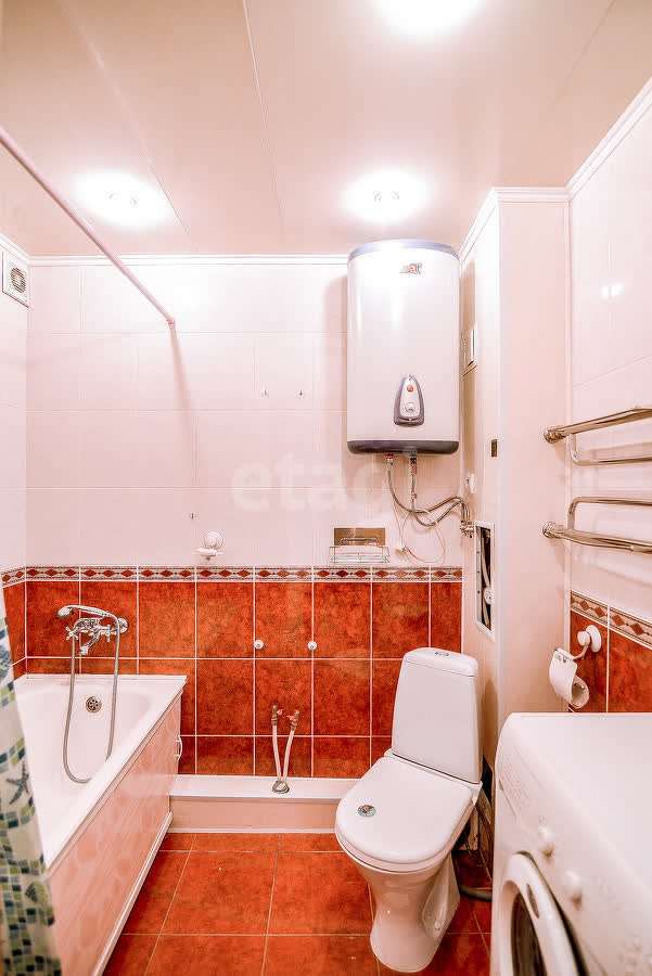 Продажа 2-комнатной квартиры, Южно-Сахалинск, Сахалинская область,  Южно-Сахалинск