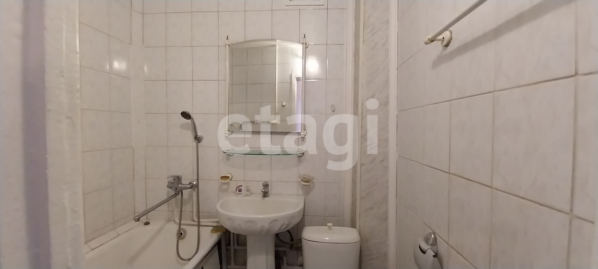 Продажа 3-комнатной квартиры, Улан-Удэ, Республика Бурятия,  Улан-Удэ