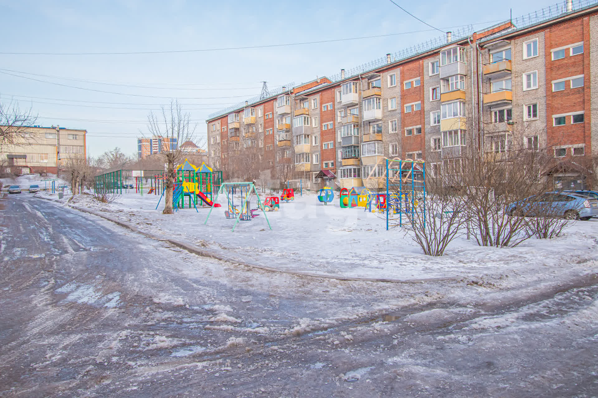 Продажа 3-комнатной квартиры, Улан-Удэ, Республика Бурятия,  Улан-Удэ