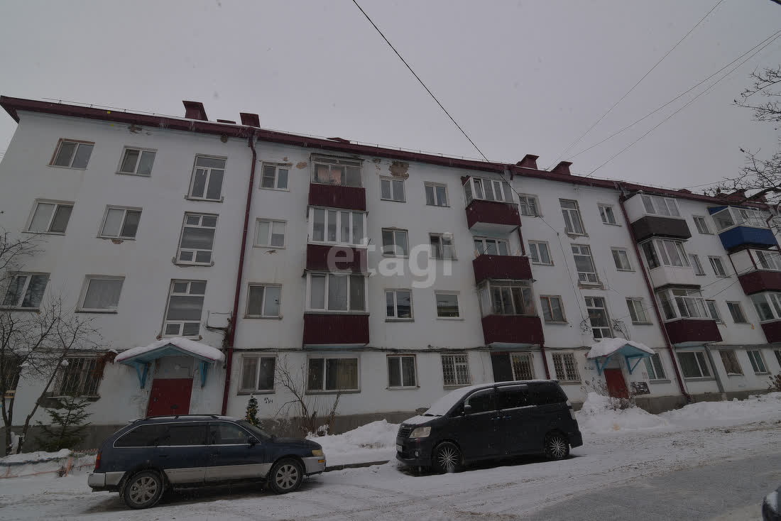 Продажа 4-комнатной квартиры, Южно-Сахалинск, Сахалинская область,  Южно-Сахалинск