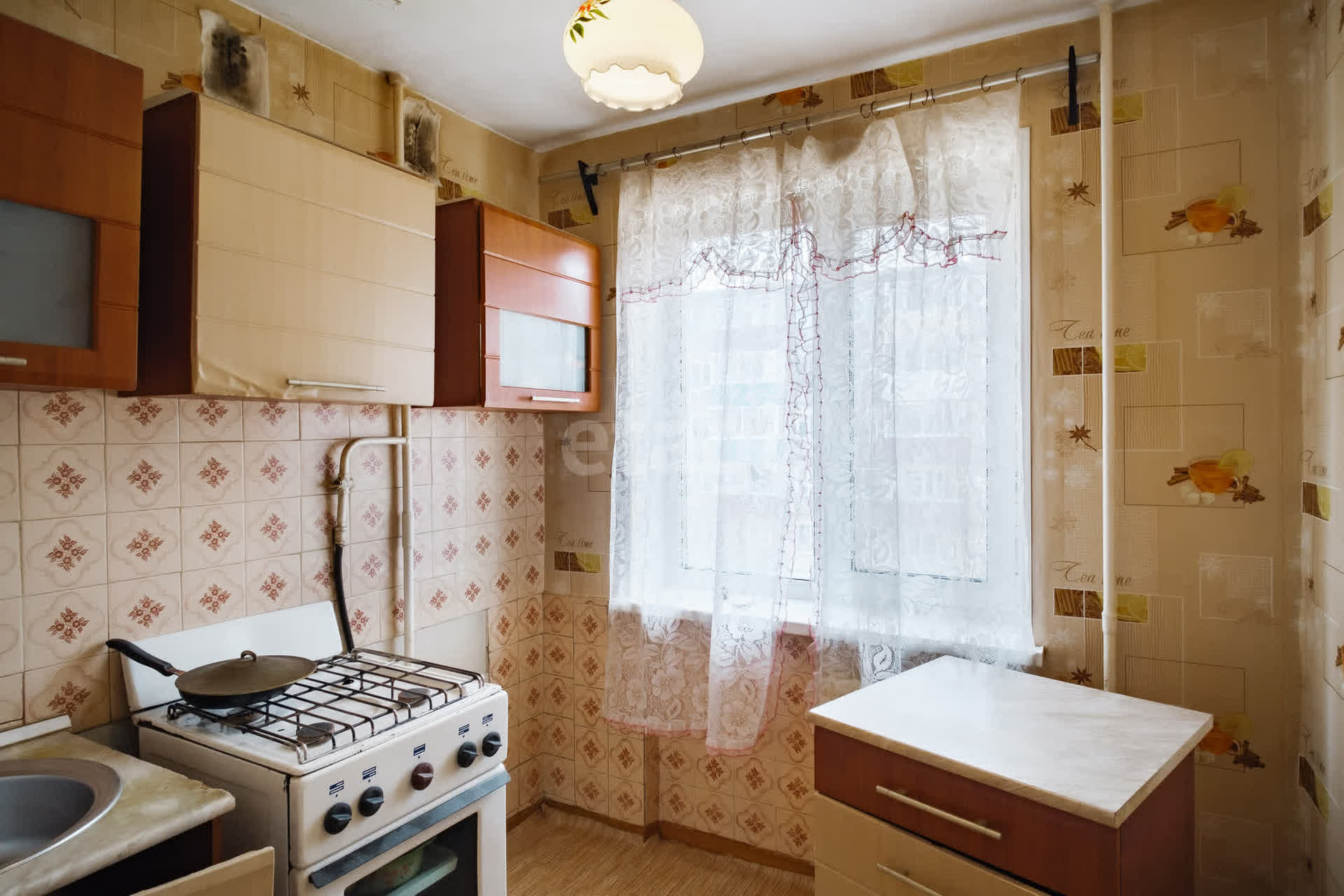 Продажа 2-комнатной квартиры, Комсомольск-на-Амуре, Магистральное шоссе,  17 к 2