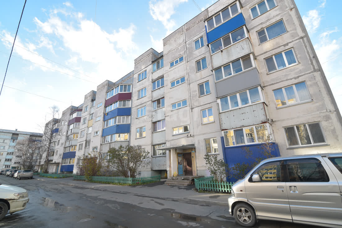 Продажа 3-комнатной квартиры, Южно-Сахалинск, Сахалинская область,  Южно-Сахалинск