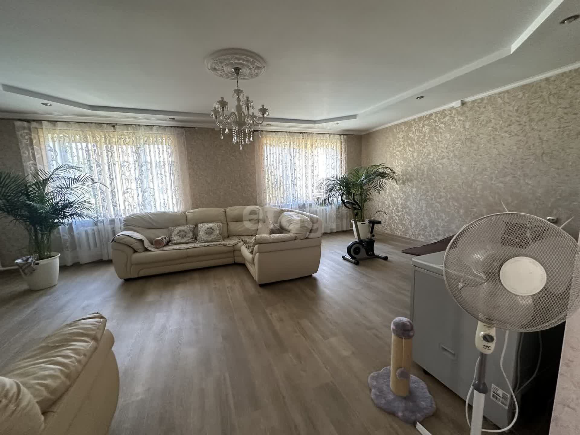 Продажа дома, 300м <sup>2</sup>, 11 сот., Южно-Сахалинск, Сахалинская область,  