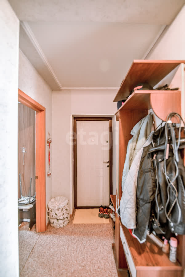 Продажа 2-комнатной квартиры, Южно-Сахалинск, Сахалинская область,  Южно-Сахалинск