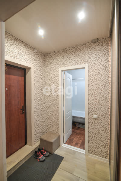 Продажа 2-комнатной квартиры, Южно-Сахалинск, Сахалинская область,  Южно-Сахалинск