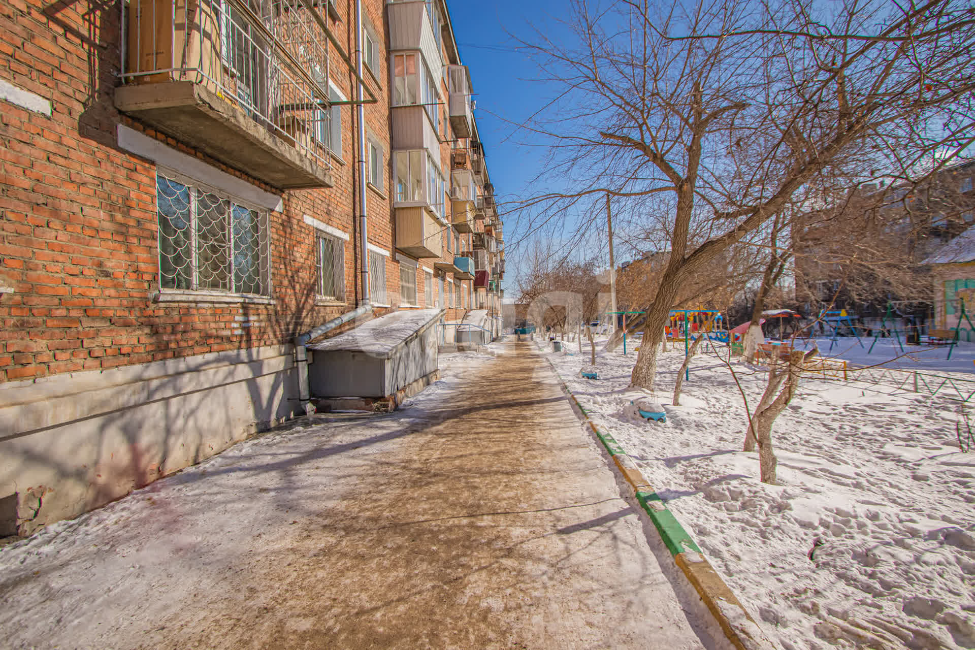 Продажа 4-комнатной квартиры, Улан-Удэ, Республика Бурятия,  Улан-Удэ