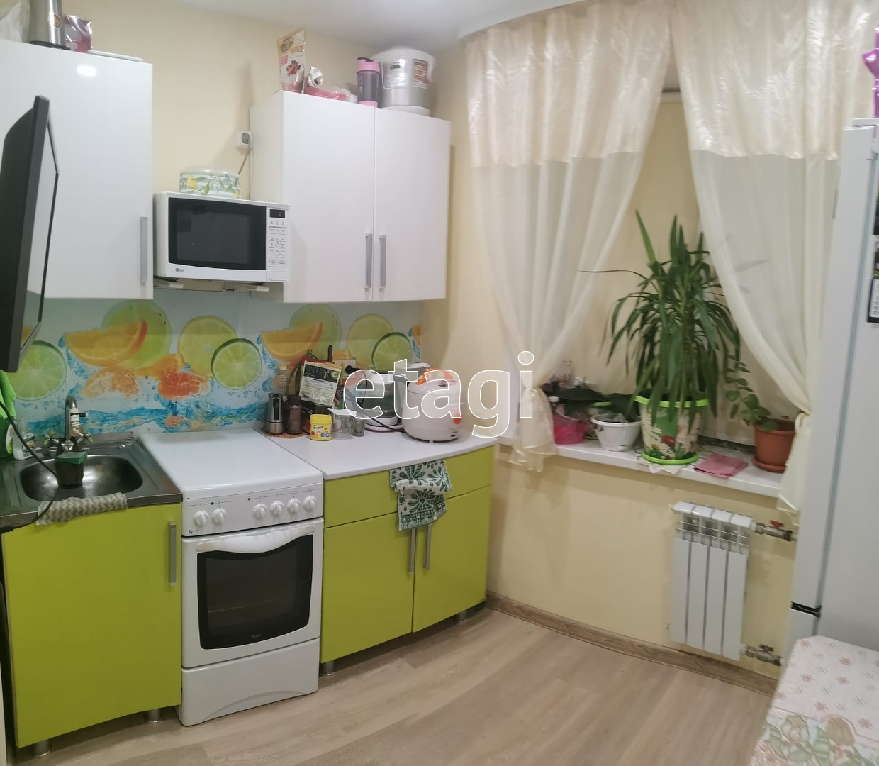 Продажа 2-комнатной квартиры, Южно-Сахалинск, Сахалинская область,  Южно-Сахалинск