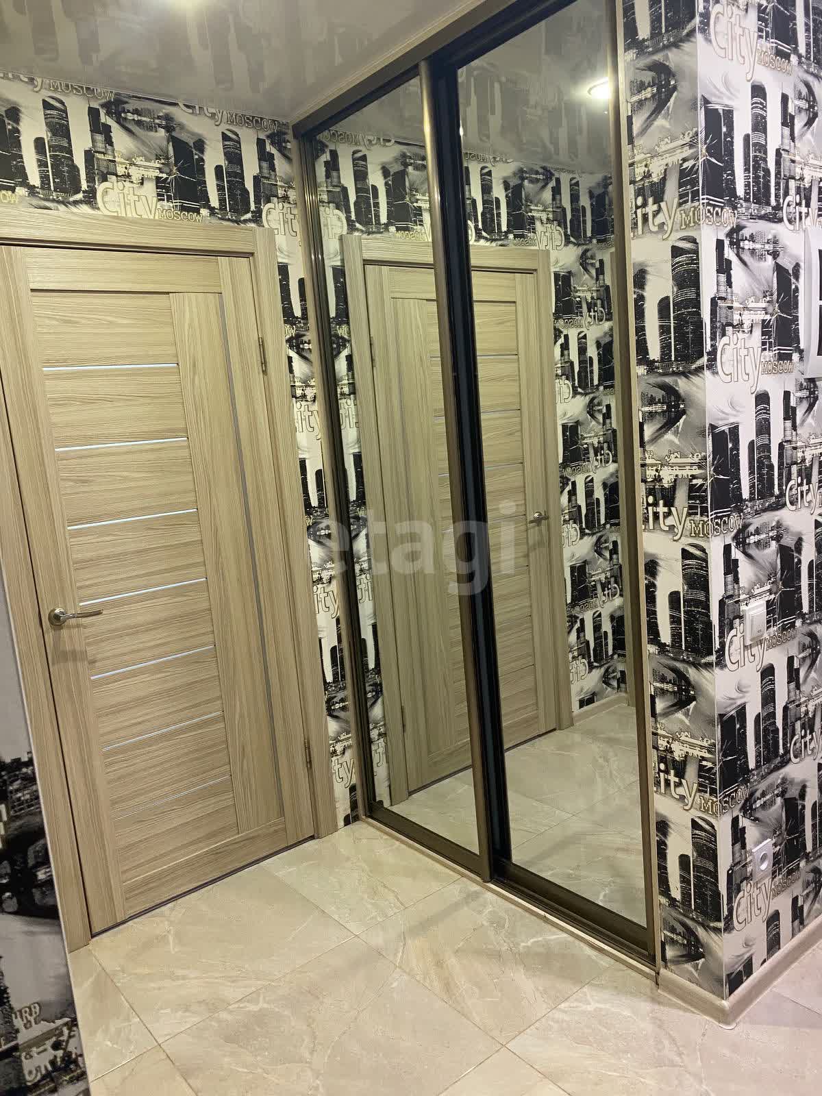 Продажа 3-комнатной квартиры, Южно-Сахалинск, Сахалинская область,  Южно-Сахалинск