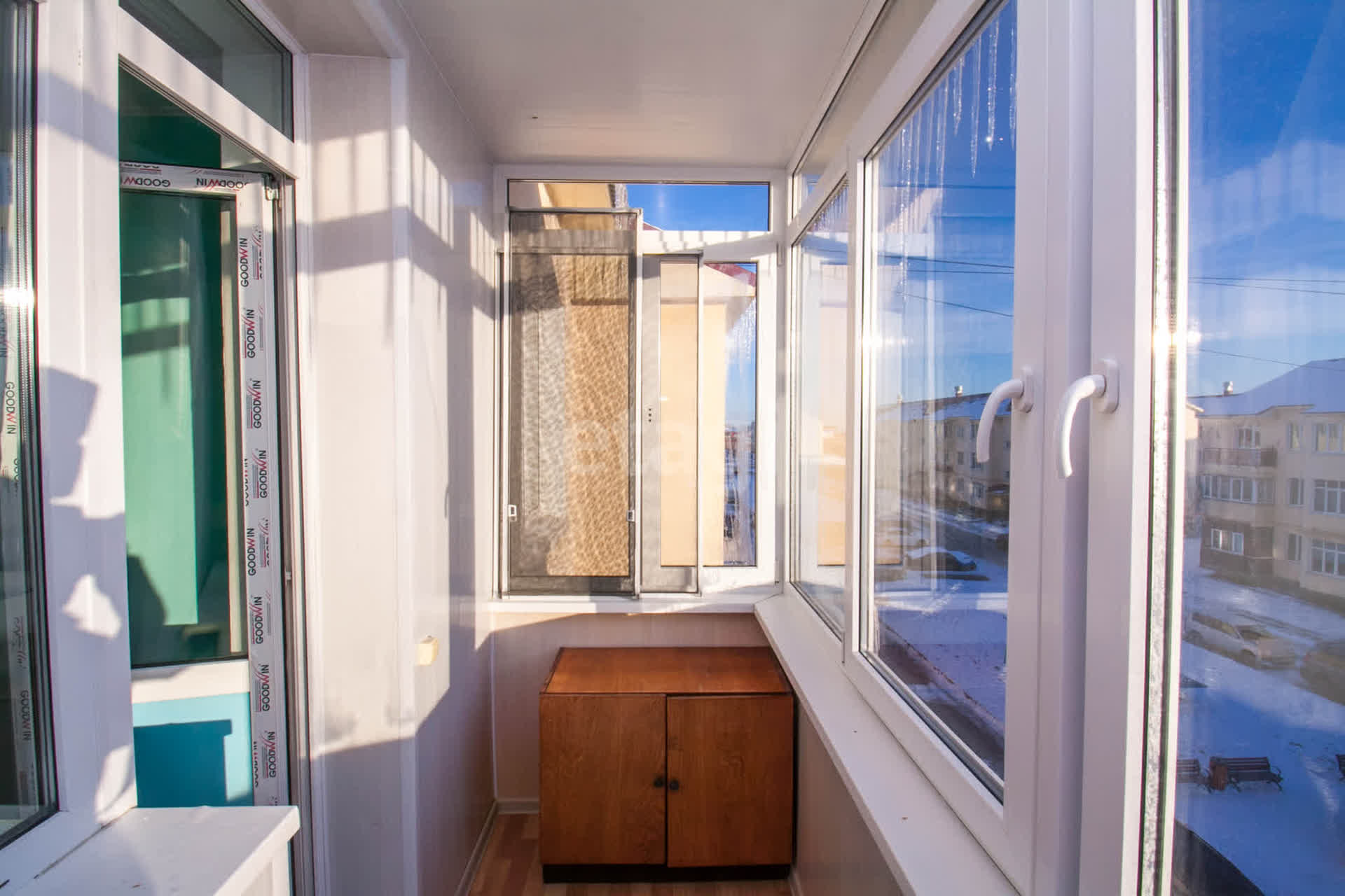 Продажа 2-комнатной квартиры, Южно-Сахалинск, Сахалинская область,  Южно-Сахалинск