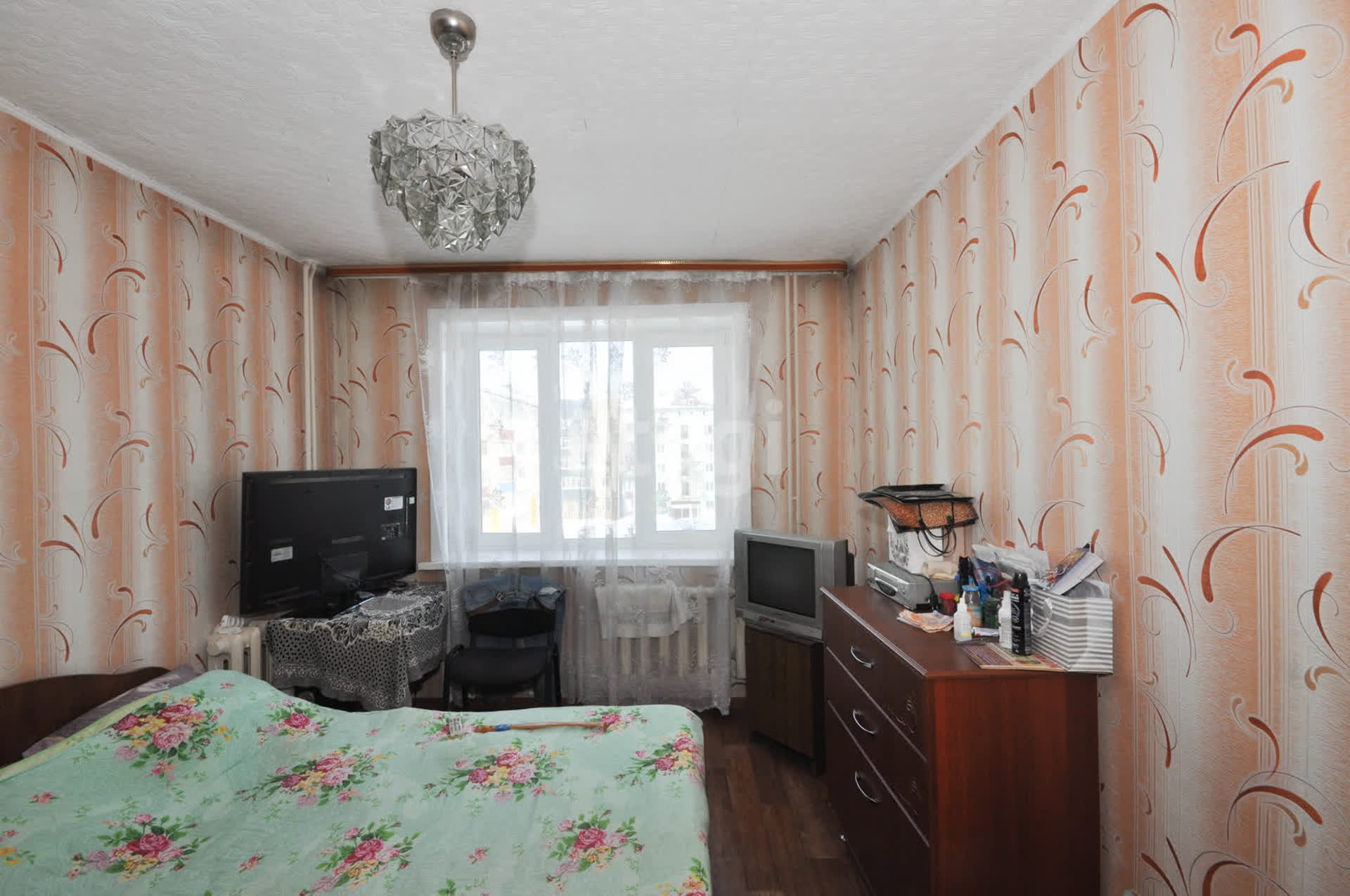 Продажа 4-комнатной квартиры, Южно-Сахалинск, Сахалинская область,  Южно-Сахалинск