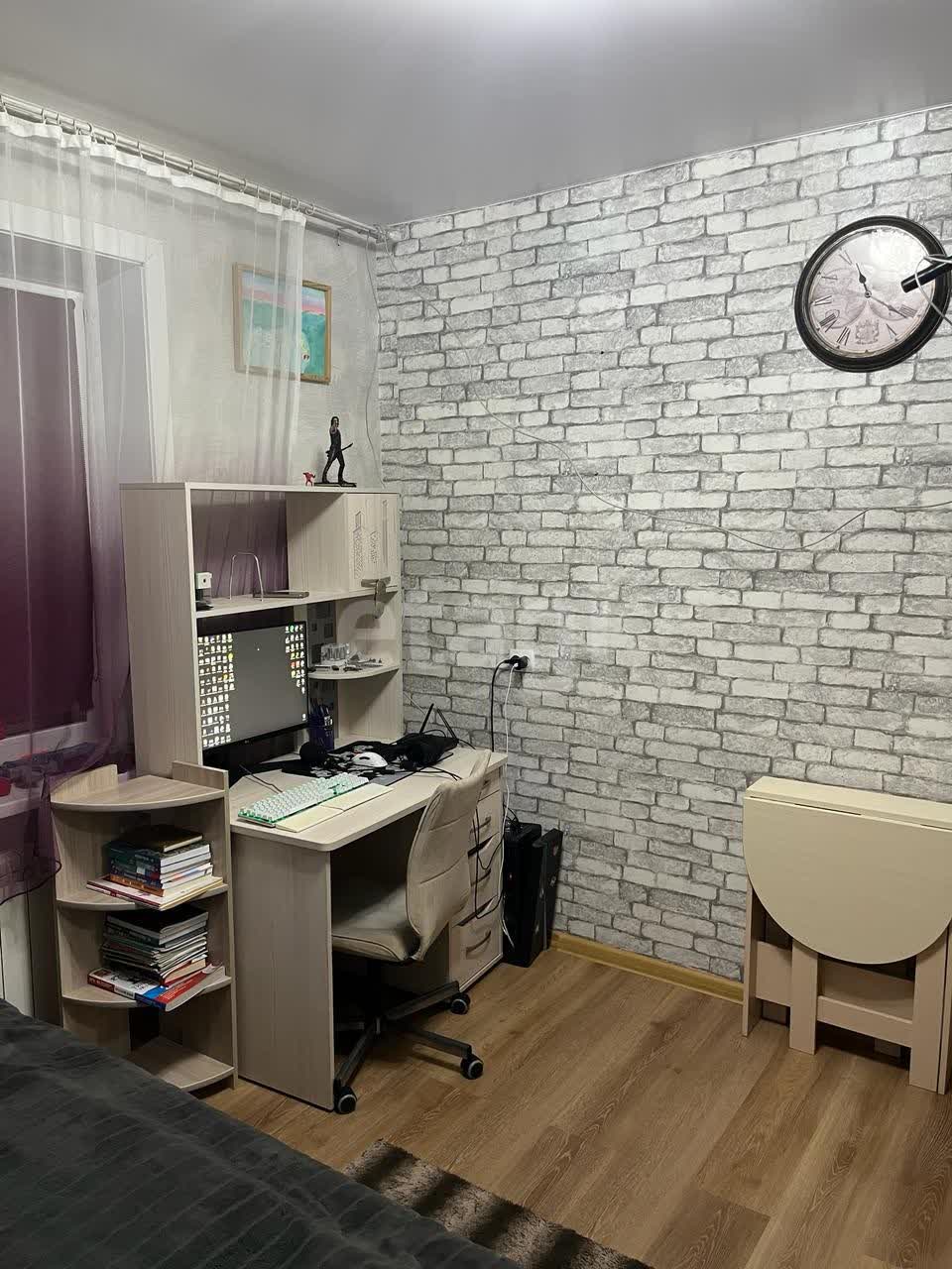 Продажа 3-комнатной квартиры, Южно-Сахалинск, Сахалинская область,  Южно-Сахалинск