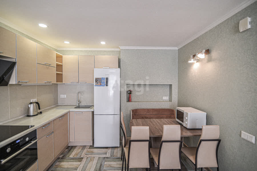 Аренда 2-комнатной квартиры, Южно-Сахалинск, Сахалинская область,  Южно-Сахалинск