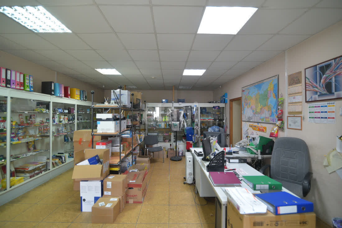 Продажа коммерческой недвижимости, 250м <sup>2</sup>, Южно-Сахалинск, Сахалинская область,  Южно-Сахалинск