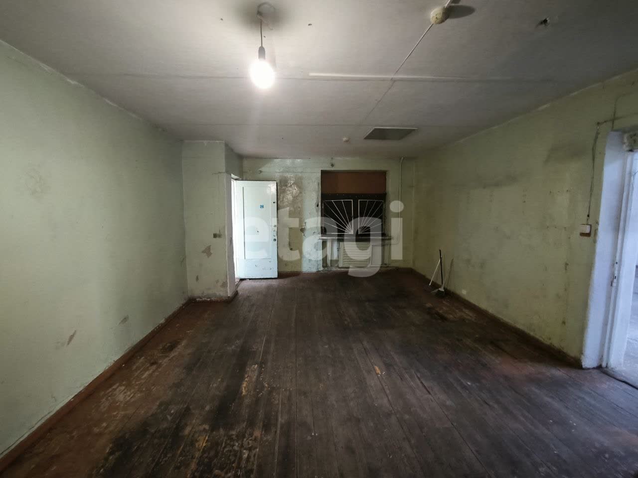 Продажа коммерческой недвижимости, 136м <sup>2</sup>, Улан-Удэ, Бурятия,  Улан-Удэ