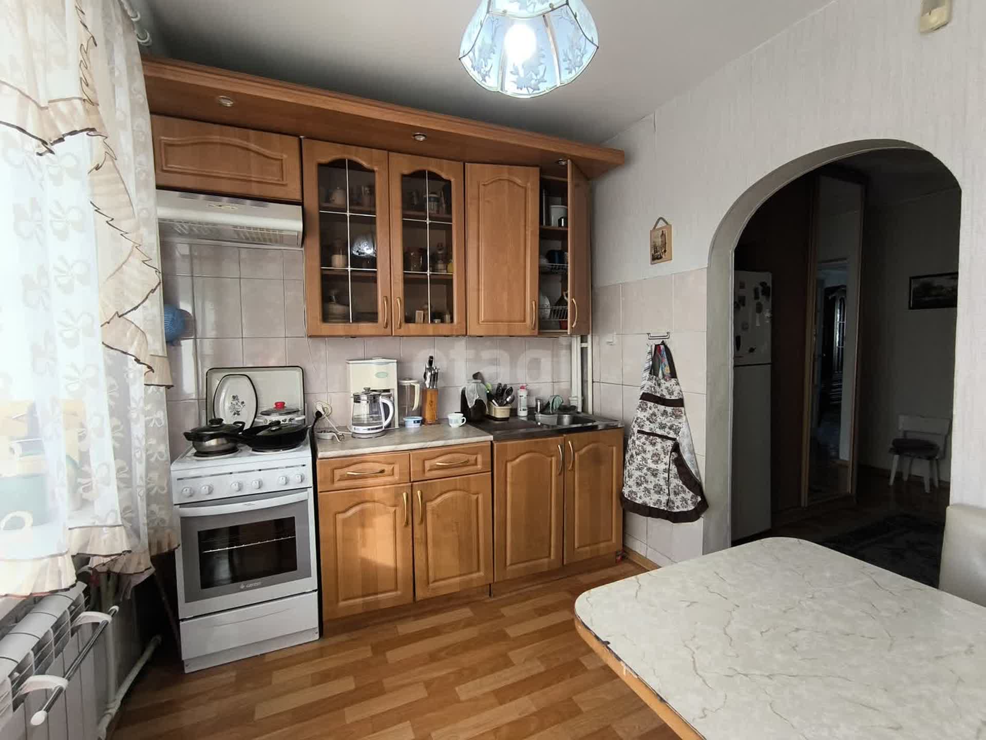 Продажа 4-комнатной квартиры, Улан-Удэ, Республика Бурятия,  Улан-Удэ