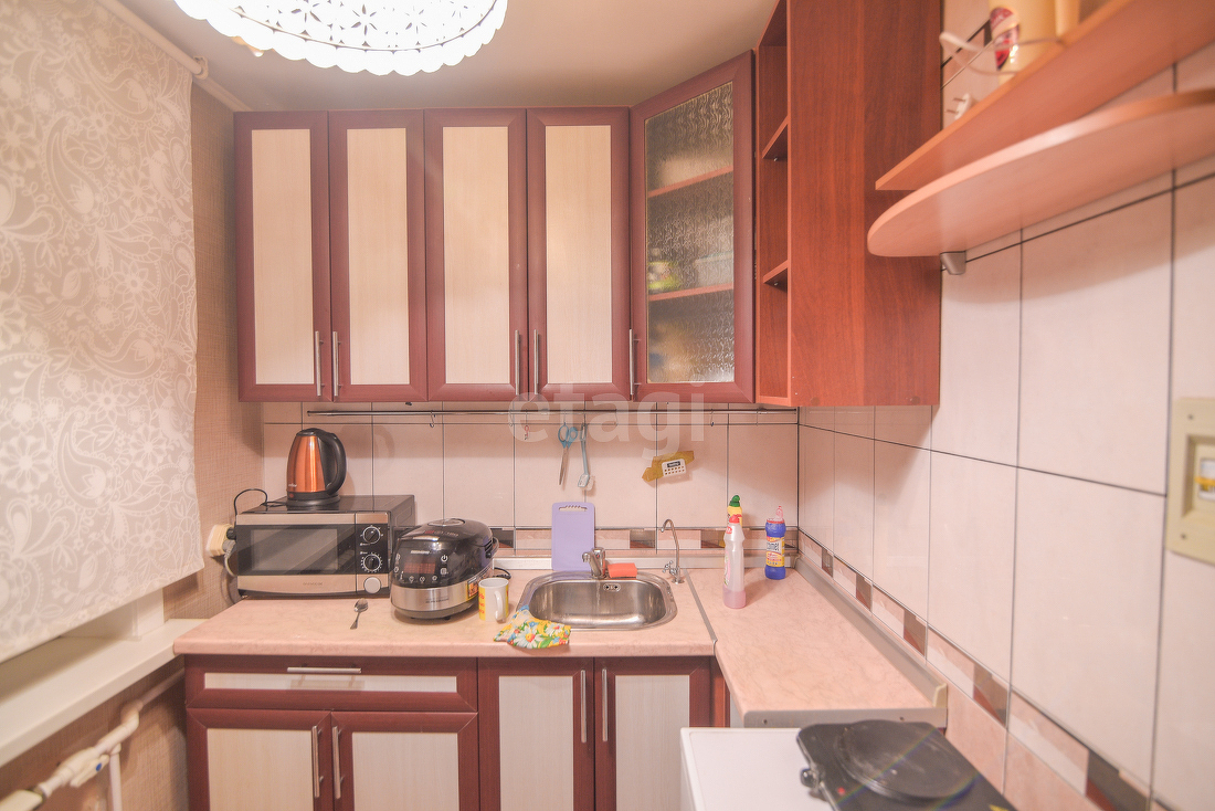 Продажа 2-комнатной квартиры, Южно-Сахалинск, Сахалинская область,  Южно-Сахалинск