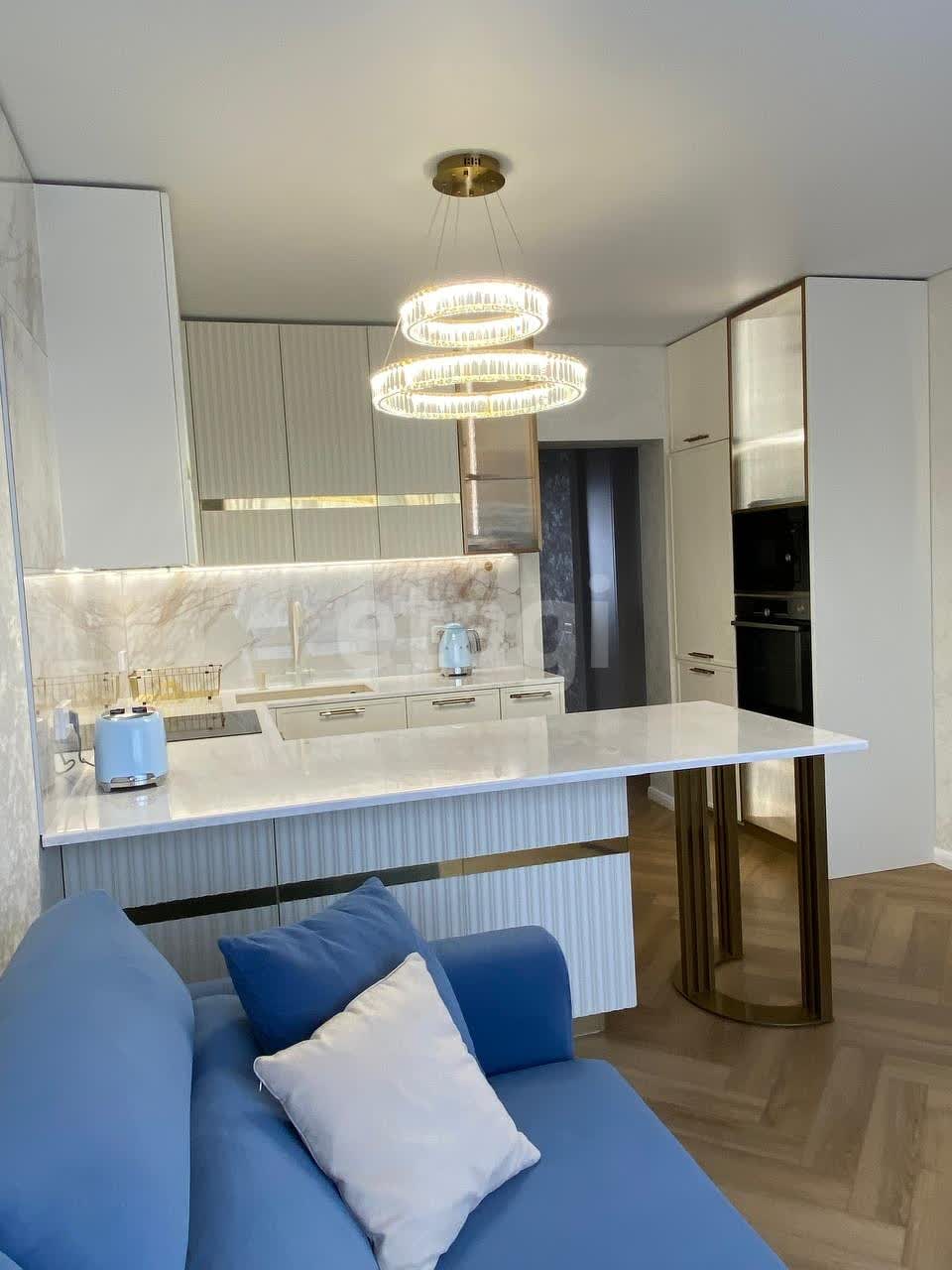 Продажа 3-комнатной квартиры, Южно-Сахалинск, Сахалинская область,  Южно-Сахалинск