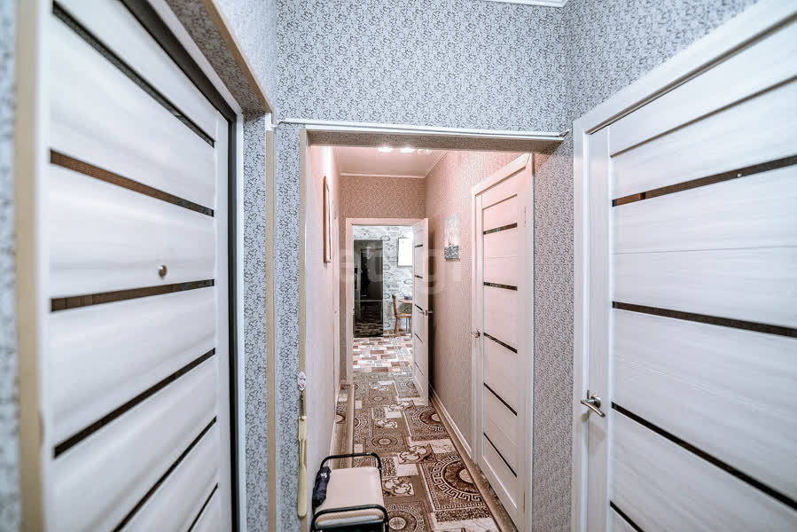 Продажа 2-комнатной квартиры, Южно-Сахалинск, Сахалинская область,  Южно-Сахалинск