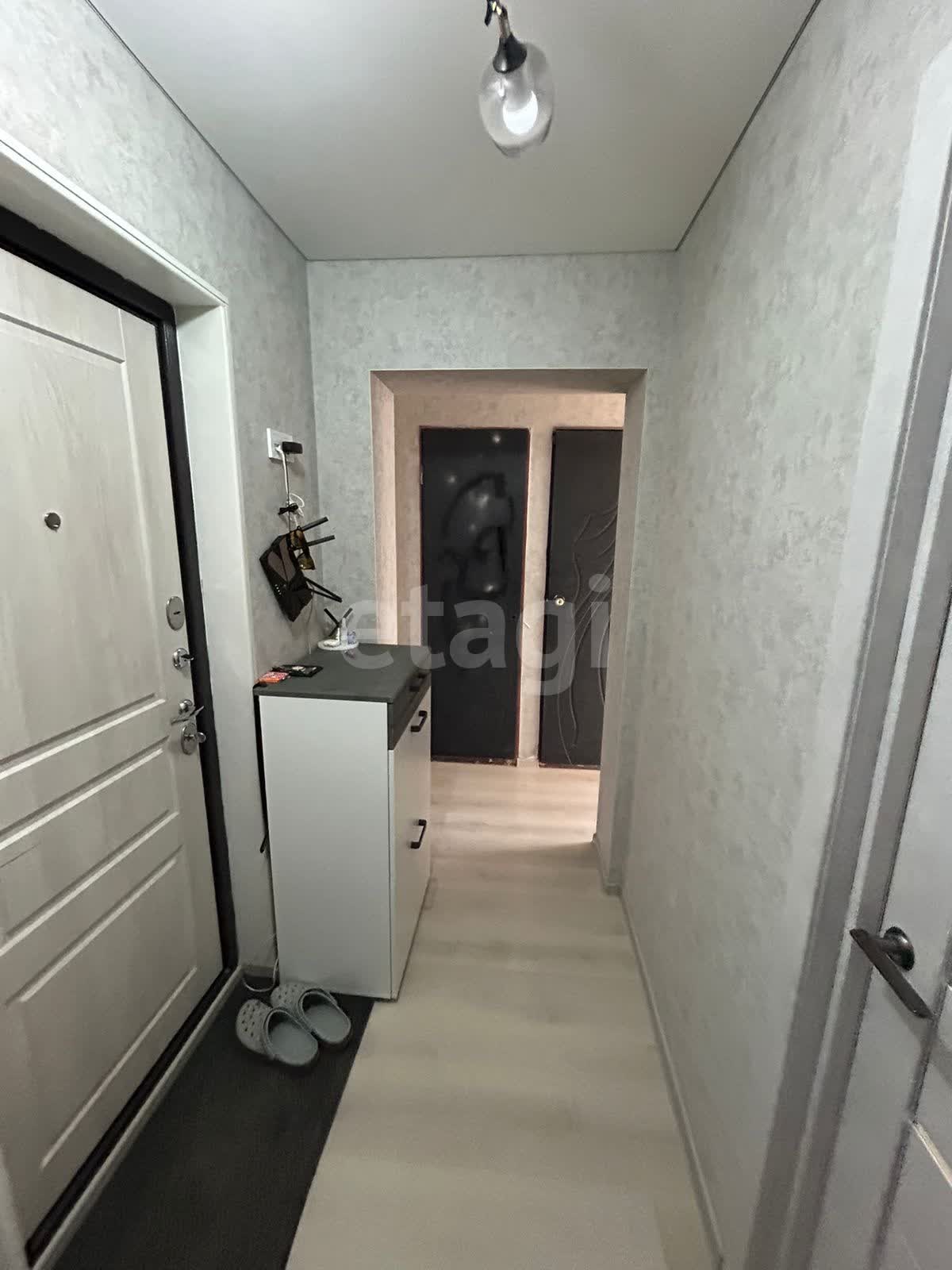 Продажа 2-комнатной квартиры, Южно-Сахалинск, Сахалинская область,  Южно-Сахалинск