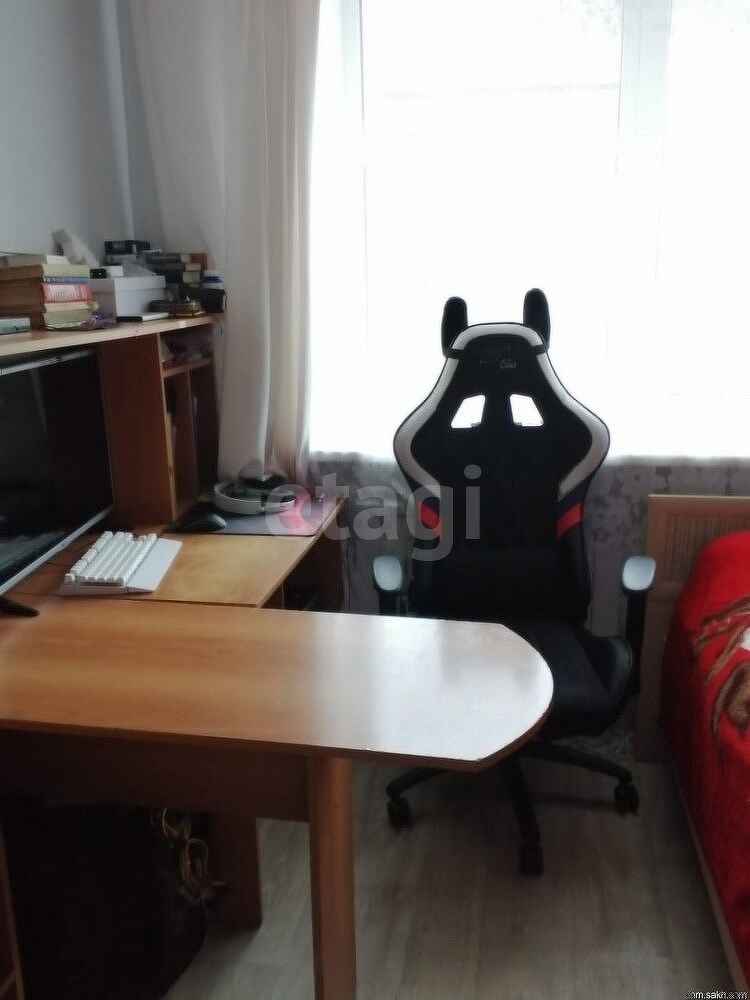 Продажа 2-комнатной квартиры, Южно-Сахалинск, Сахалинская область,  Южно-Сахалинск