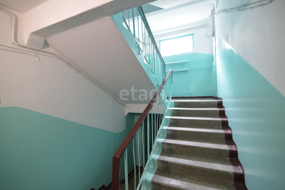 Продажа 2-комнатной квартиры, Южно-Сахалинск, Сахалинская область,  Южно-Сахалинск