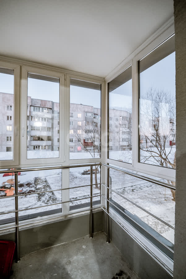 Продажа 2-комнатной квартиры, Южно-Сахалинск, Сахалинская область,  Южно-Сахалинск