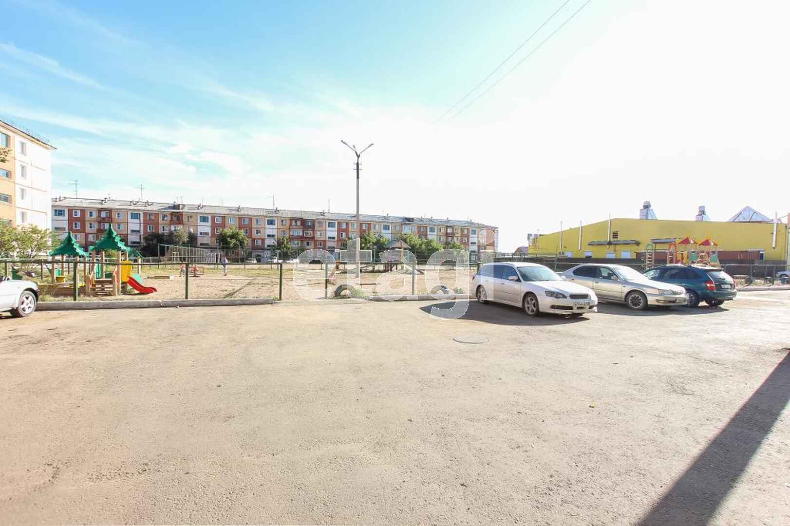 Продажа 4-комнатной квартиры, Улан-Удэ, Республика Бурятия,  Улан-Удэ