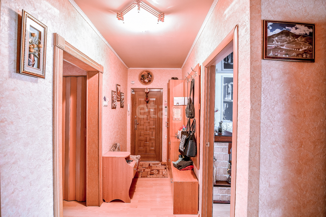 Продажа 3-комнатной квартиры, Южно-Сахалинск, Сахалинская область,  Южно-Сахалинск