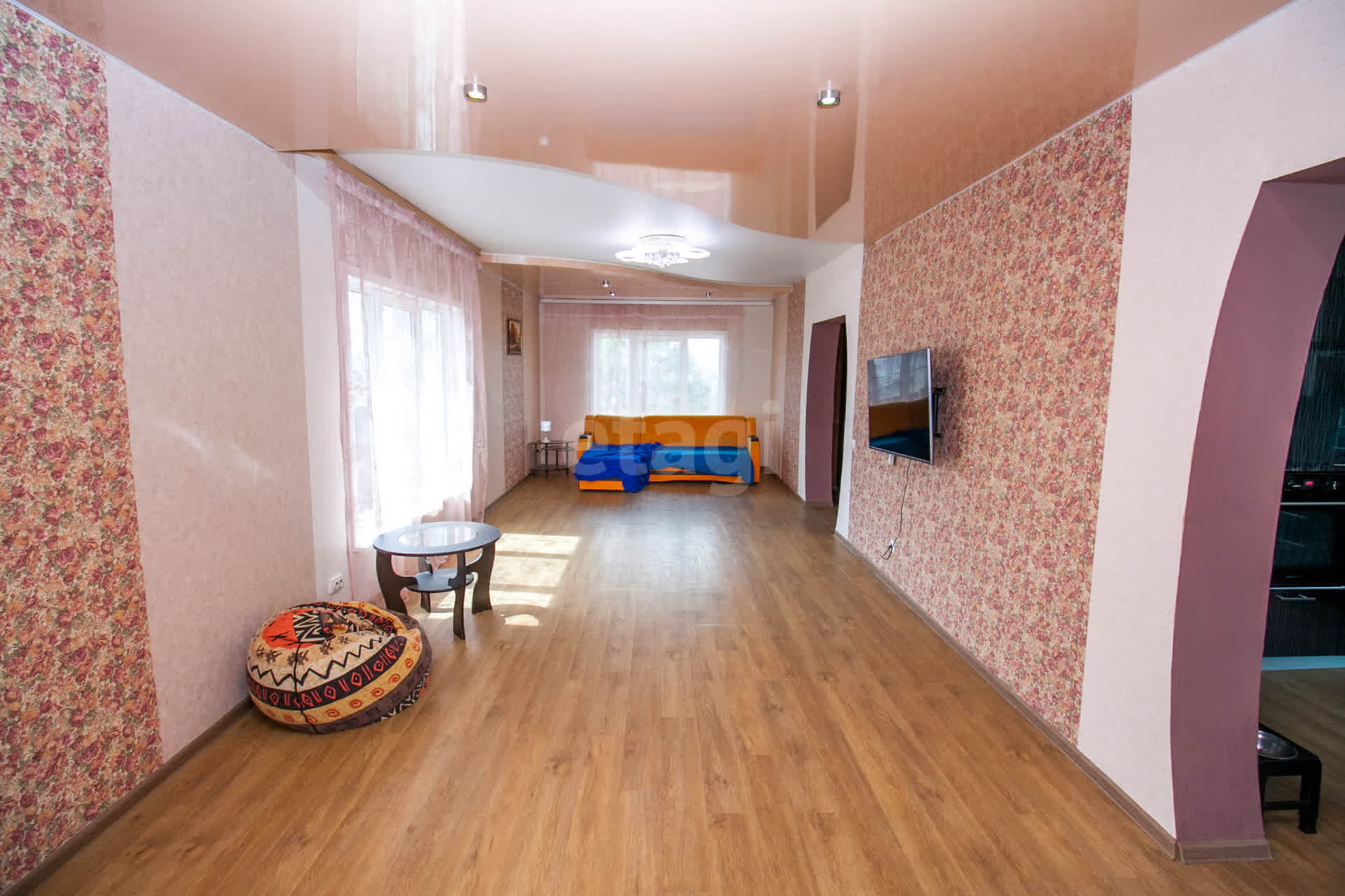 Продажа дома, 200м <sup>2</sup>, 8 сот., Южно-Сахалинск, Сахалинская область,  Южно-Сахалинск