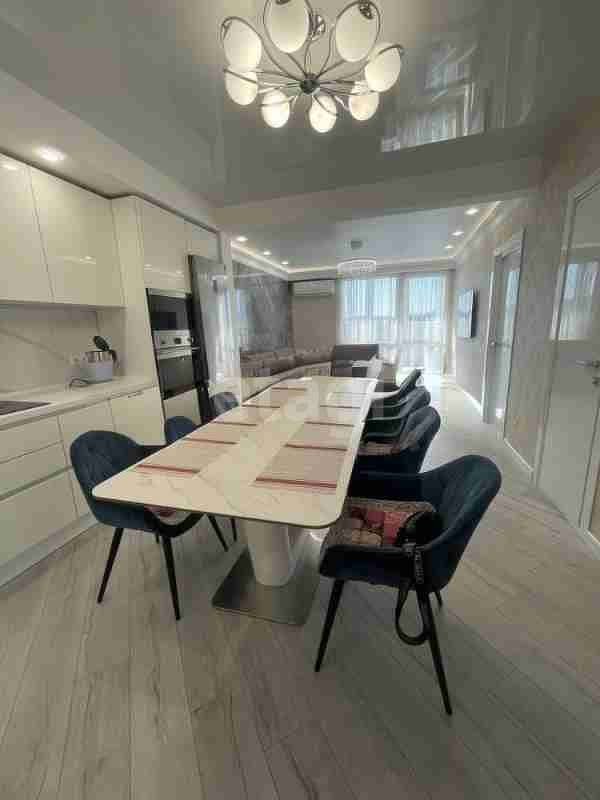 Аренда 3-комнатной квартиры, Южно-Сахалинск, Сахалинская область,  Южно-Сахалинск