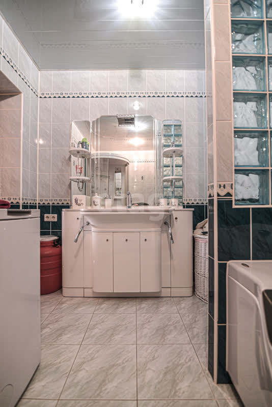 Аренда 3-комнатной квартиры, Южно-Сахалинск, Сахалинская область,  Южно-Сахалинск