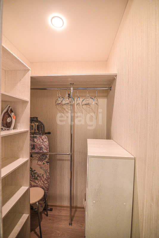 Продажа 2-комнатной квартиры, Южно-Сахалинск, Сахалинская область,  Южно-Сахалинск