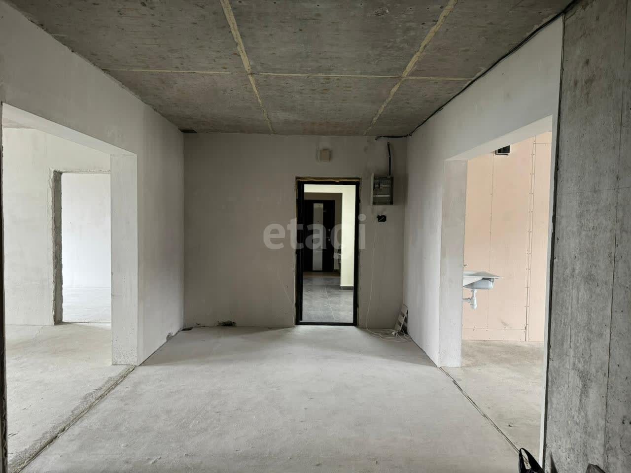 Продажа 4-комнатной квартиры, Южно-Сахалинск, Сахалинская область,  Южно-Сахалинск