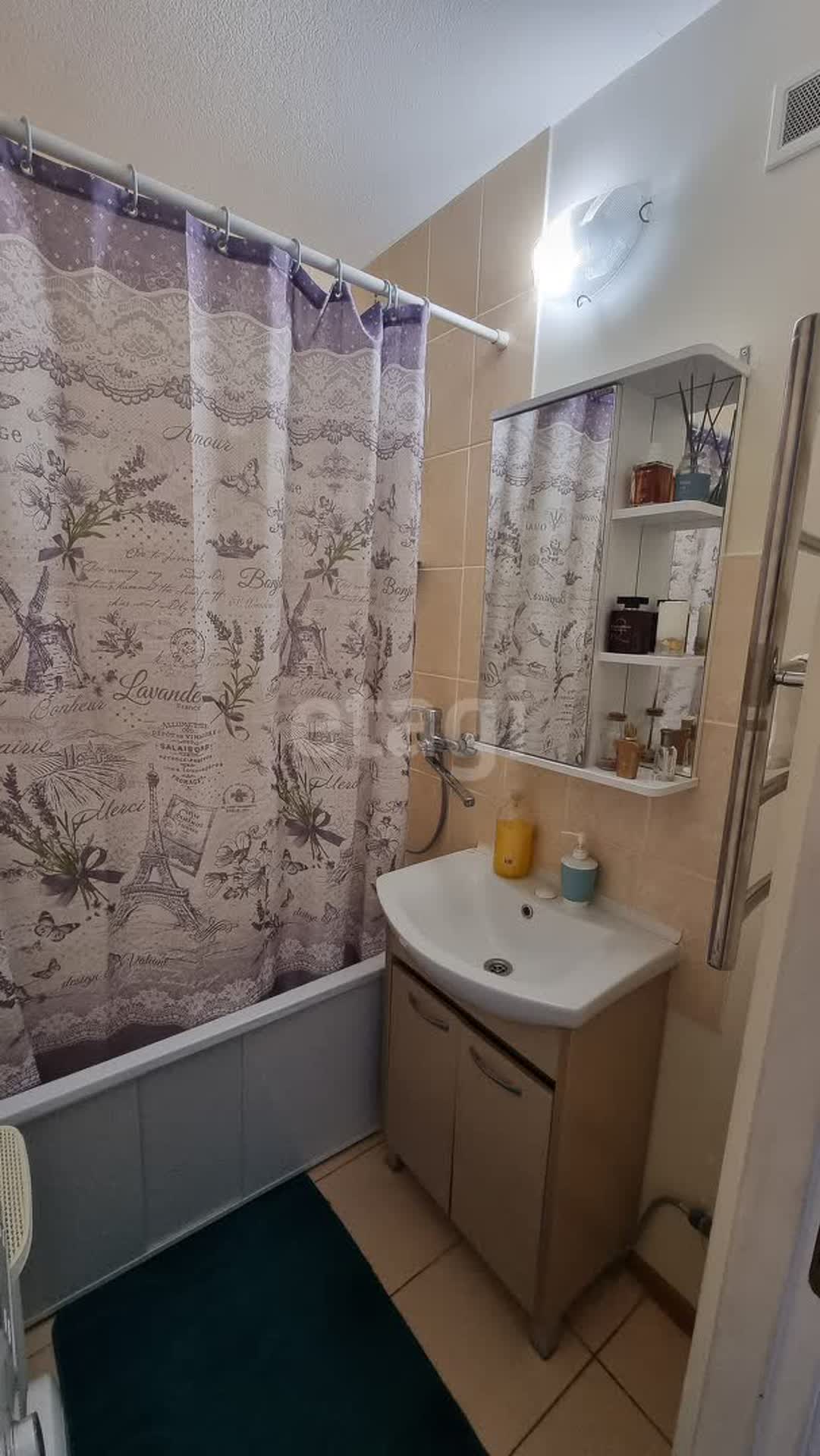 Продажа 2-комнатной квартиры, Южно-Сахалинск, Сахалинская область,  Южно-Сахалинск