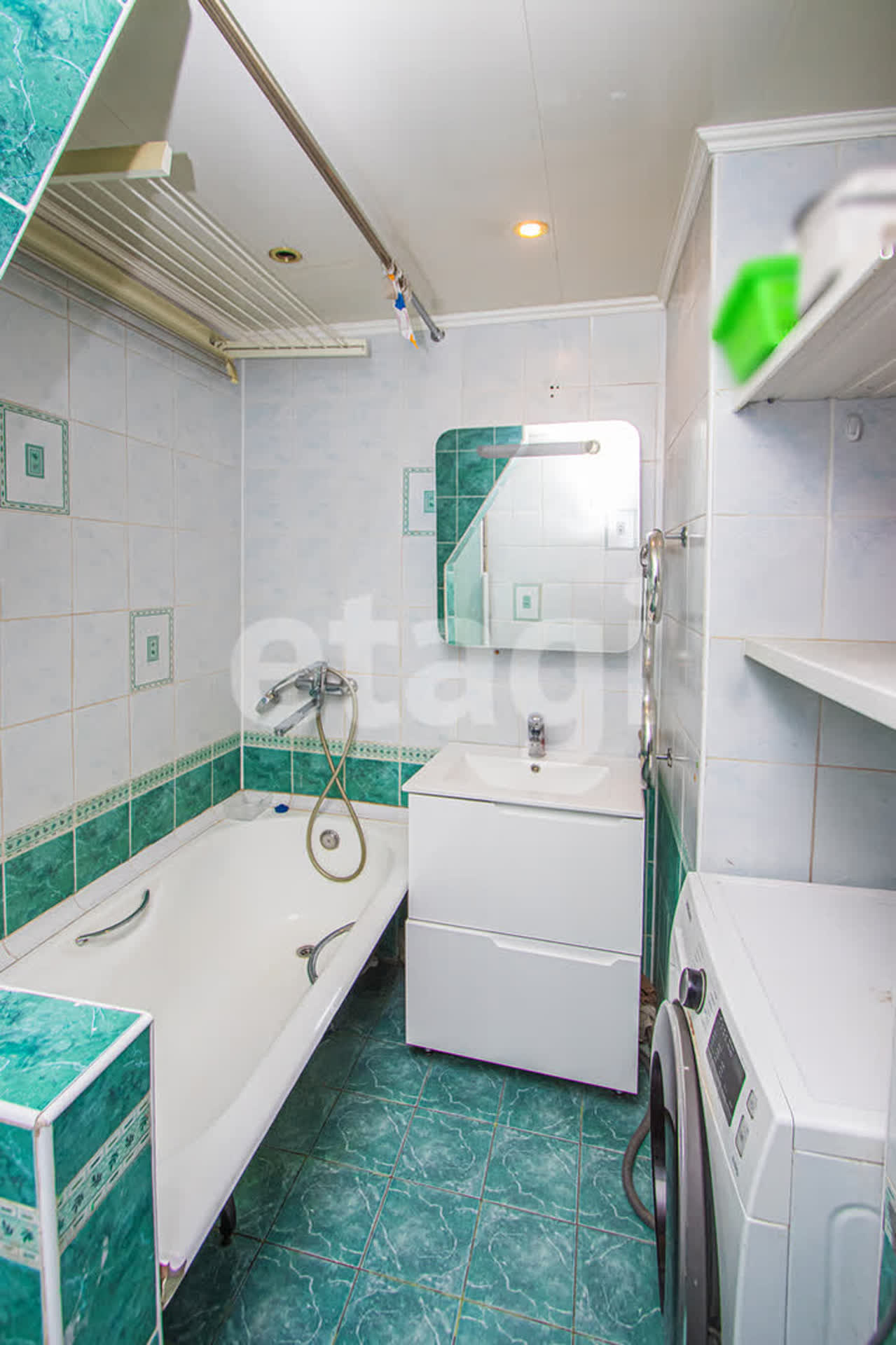 Продажа 3-комнатной квартиры, Улан-Удэ, Республика Бурятия,  Улан-Удэ