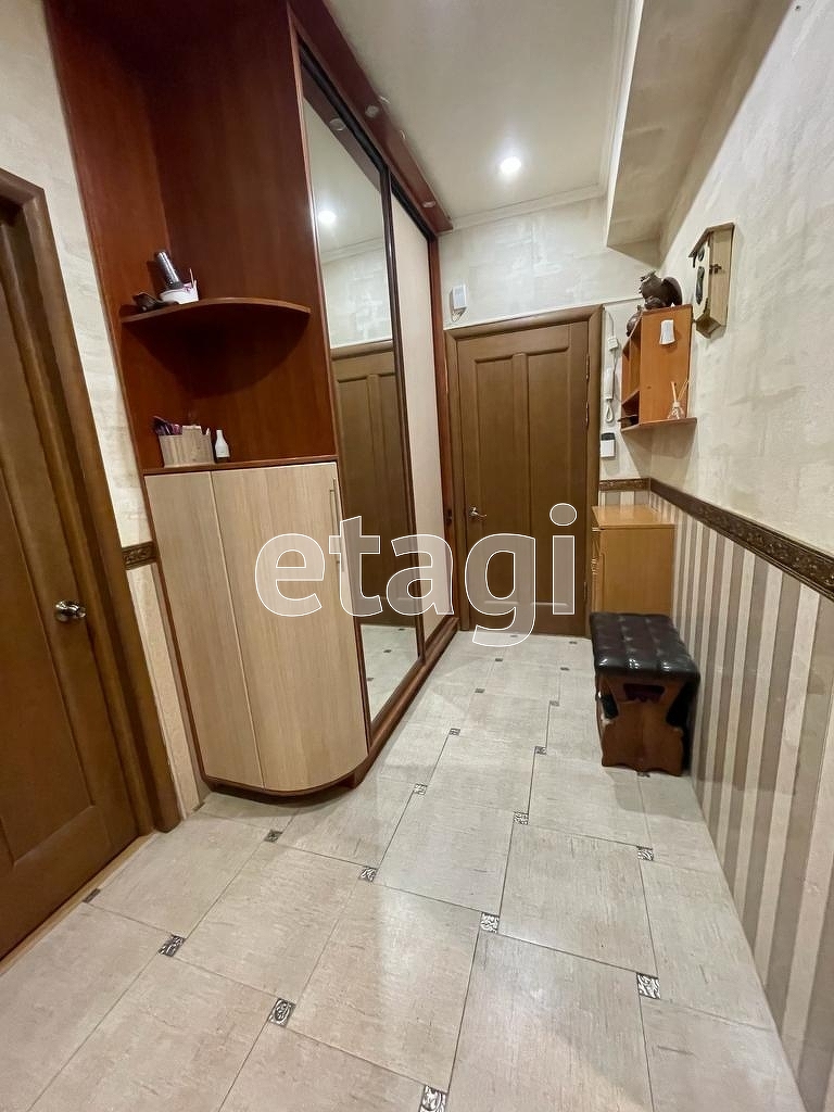 Продажа 3-комнатной квартиры, Южно-Сахалинск, Сахалинская область,  Южно-Сахалинск