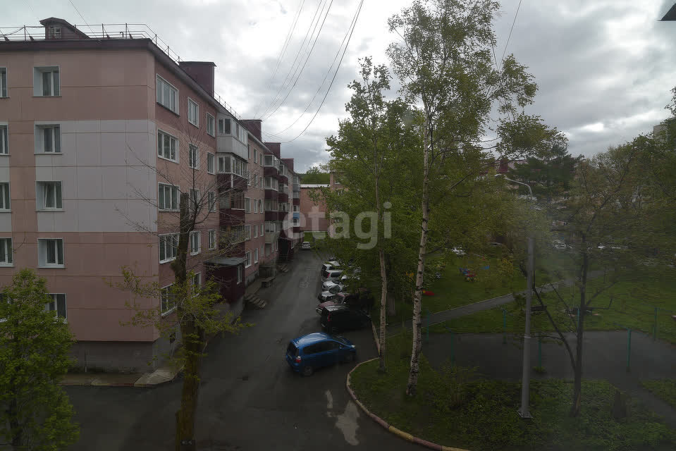 Продажа 2-комнатной квартиры, Южно-Сахалинск, Сахалинская область,  Южно-Сахалинск