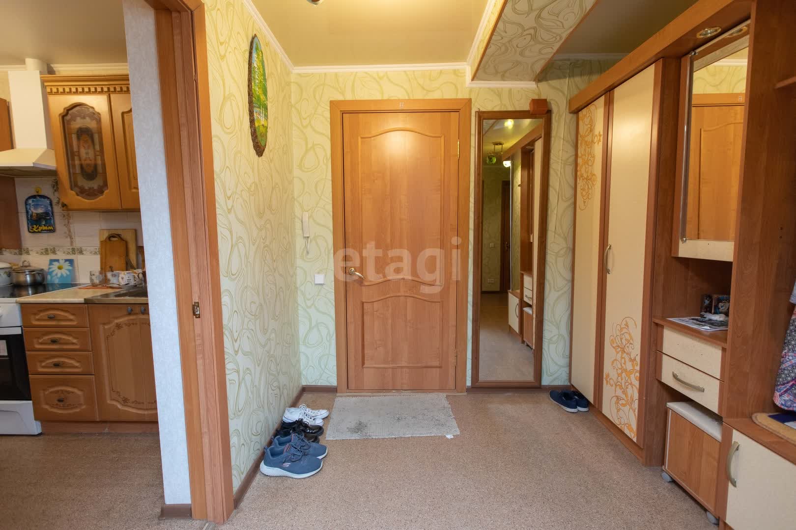 Продажа 3-комнатной квартиры, Южно-Сахалинск, Сахалинская область,  Южно-Сахалинск