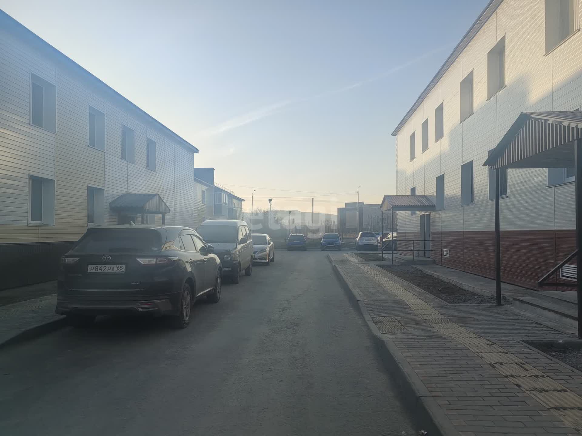 Продажа 4-комнатной квартиры, Южно-Сахалинск, Сахалинская область,  Южно-Сахалинск