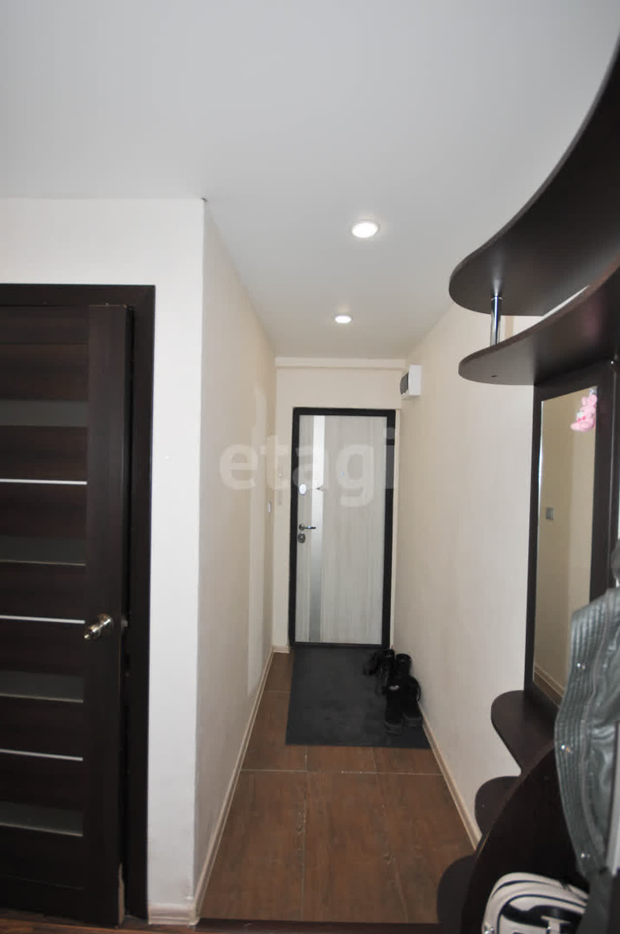 Продажа 2-комнатной квартиры, Южно-Сахалинск, Сахалинская область,  Южно-Сахалинск