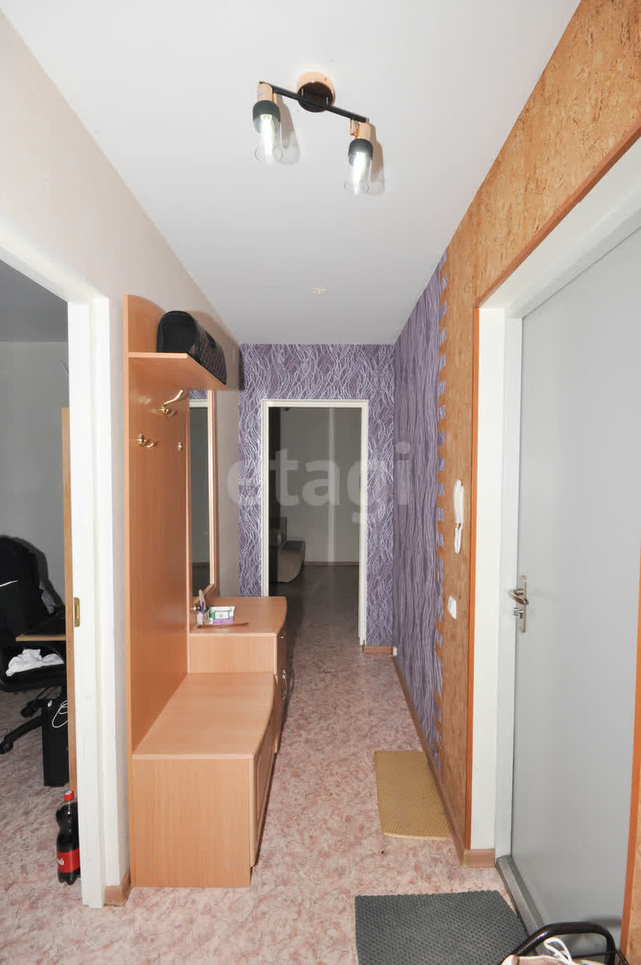 Продажа 2-комнатной квартиры, Южно-Сахалинск, Сахалинская область,  Южно-Сахалинск