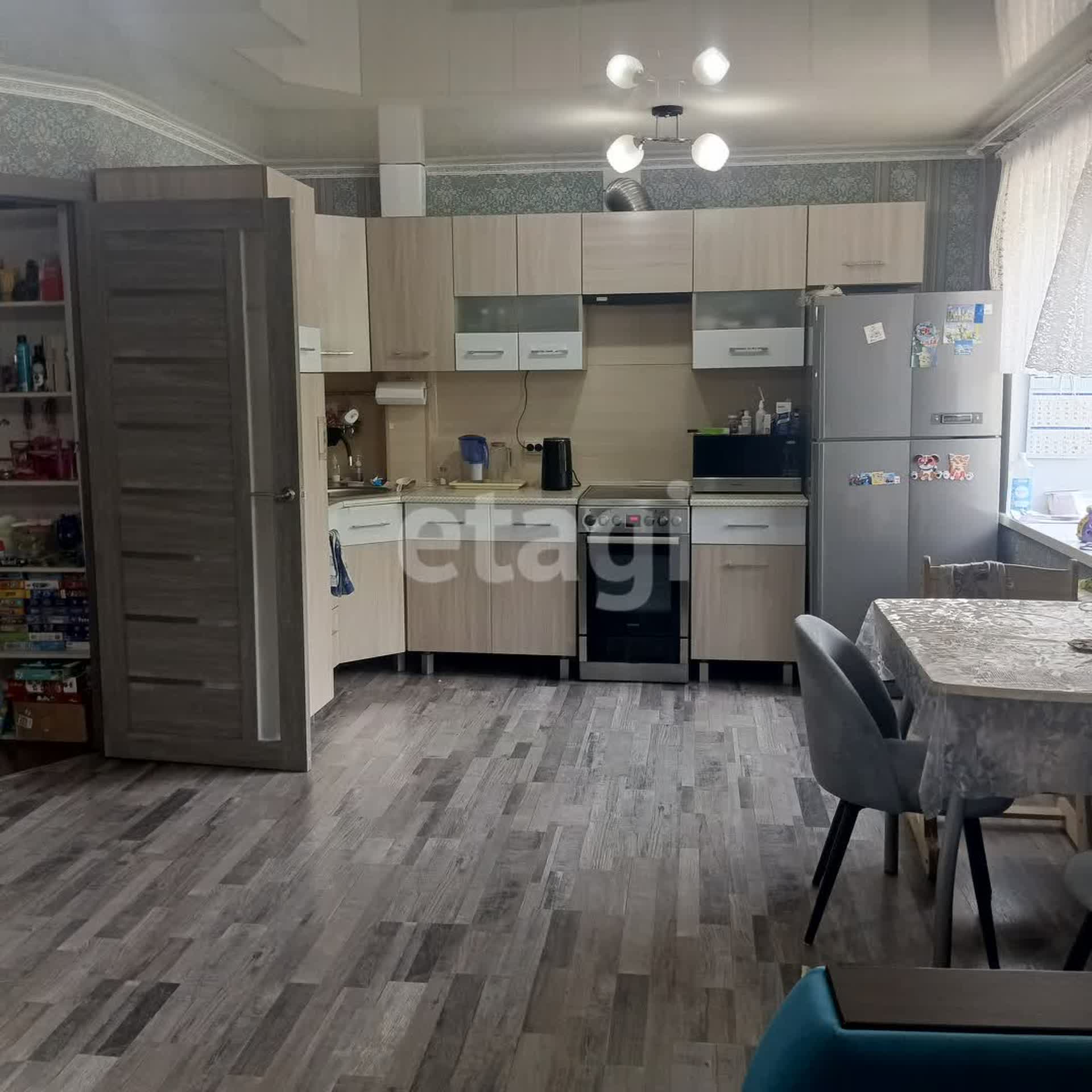 Продажа 3-комнатной квартиры, Улан-Удэ, Республика Бурятия,  Улан-Удэ